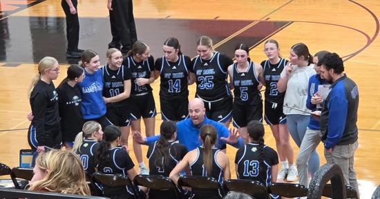 Kevin Brandt coaching during a timeout vs Lexington