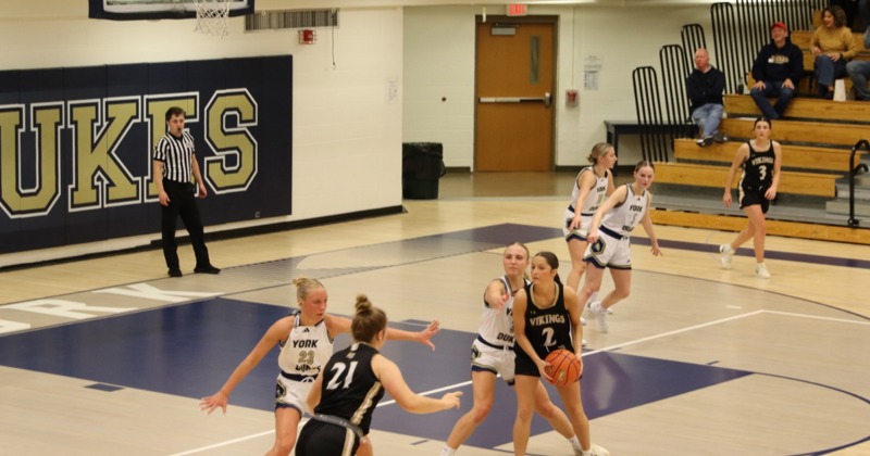 Northwest Girls Get Road Win At York, Boys Fall. 